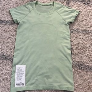 creamy mint lululemon swiftly tech